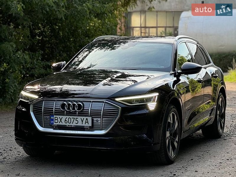 Audi e-tron 2021