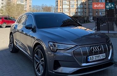 Позашляховик / Кросовер Audi e-tron 2019 в Житомирі