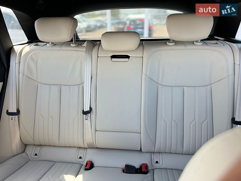 Внедорожник / Кроссовер Audi e-tron 2019 в Киеве фото 35 Внедорожник / Кроссовер Audi e-tron 2019 в Киеве