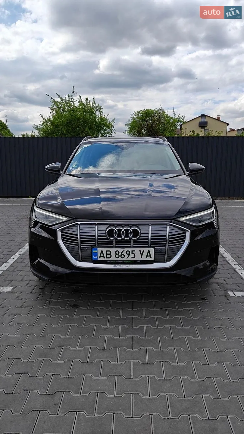 2021 Audi e-tron - мініатюра 3