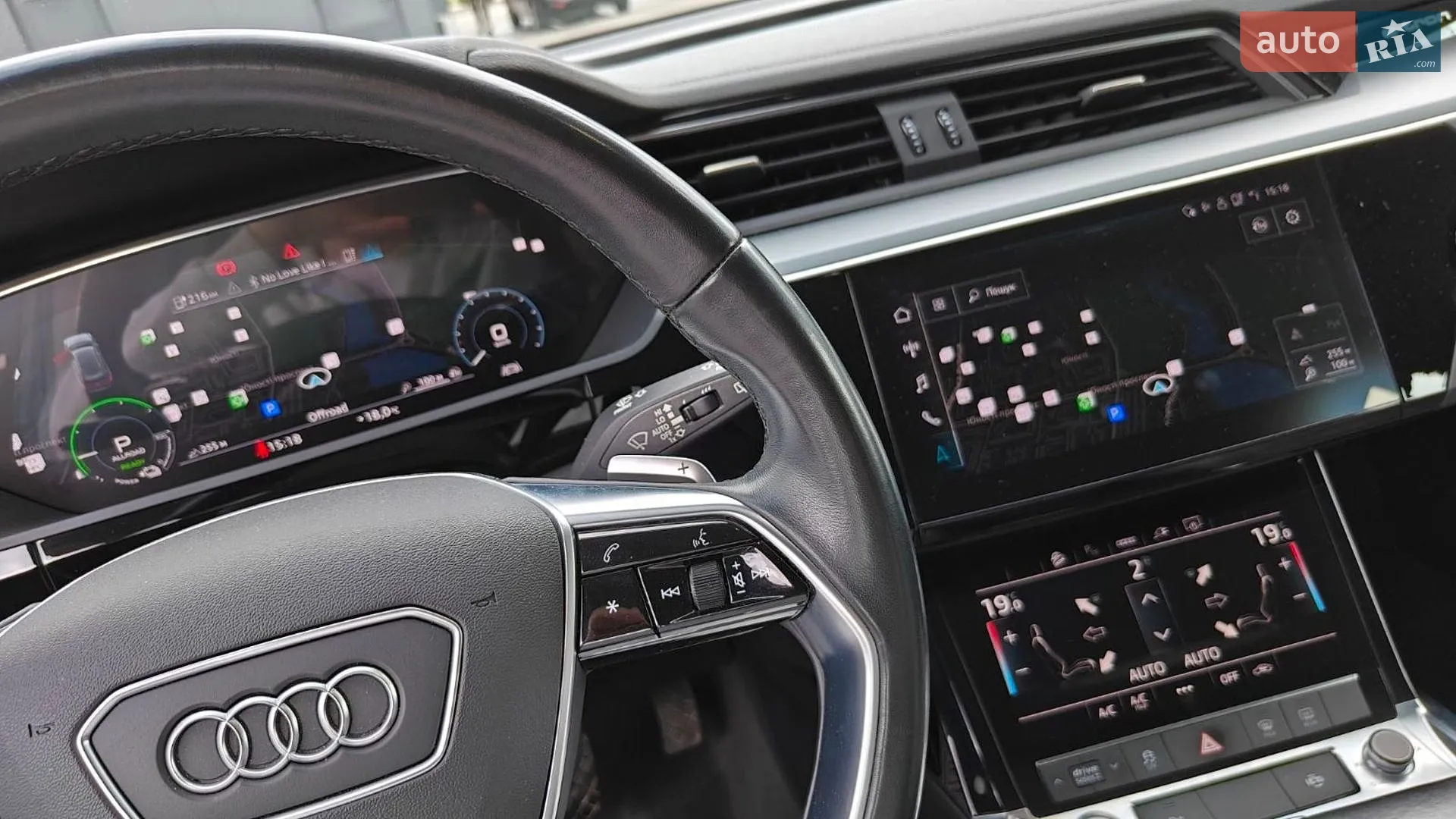 2021 Audi e-tron - мініатюра 25