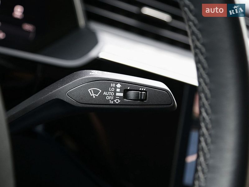 Внедорожник / Кроссовер Audi e-tron 2022 в Киеве