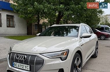 Позашляховик / Кросовер Audi e-tron 2021 в Львові