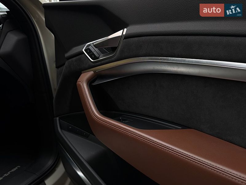 Внедорожник / Кроссовер Audi e-tron 2021 в Львове фото 15 Внедорожник / Кроссовер Audi e-tron 2021 в Львове