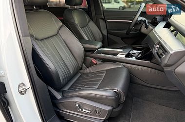 Внедорожник / Кроссовер Audi e-tron 2022 в Львове