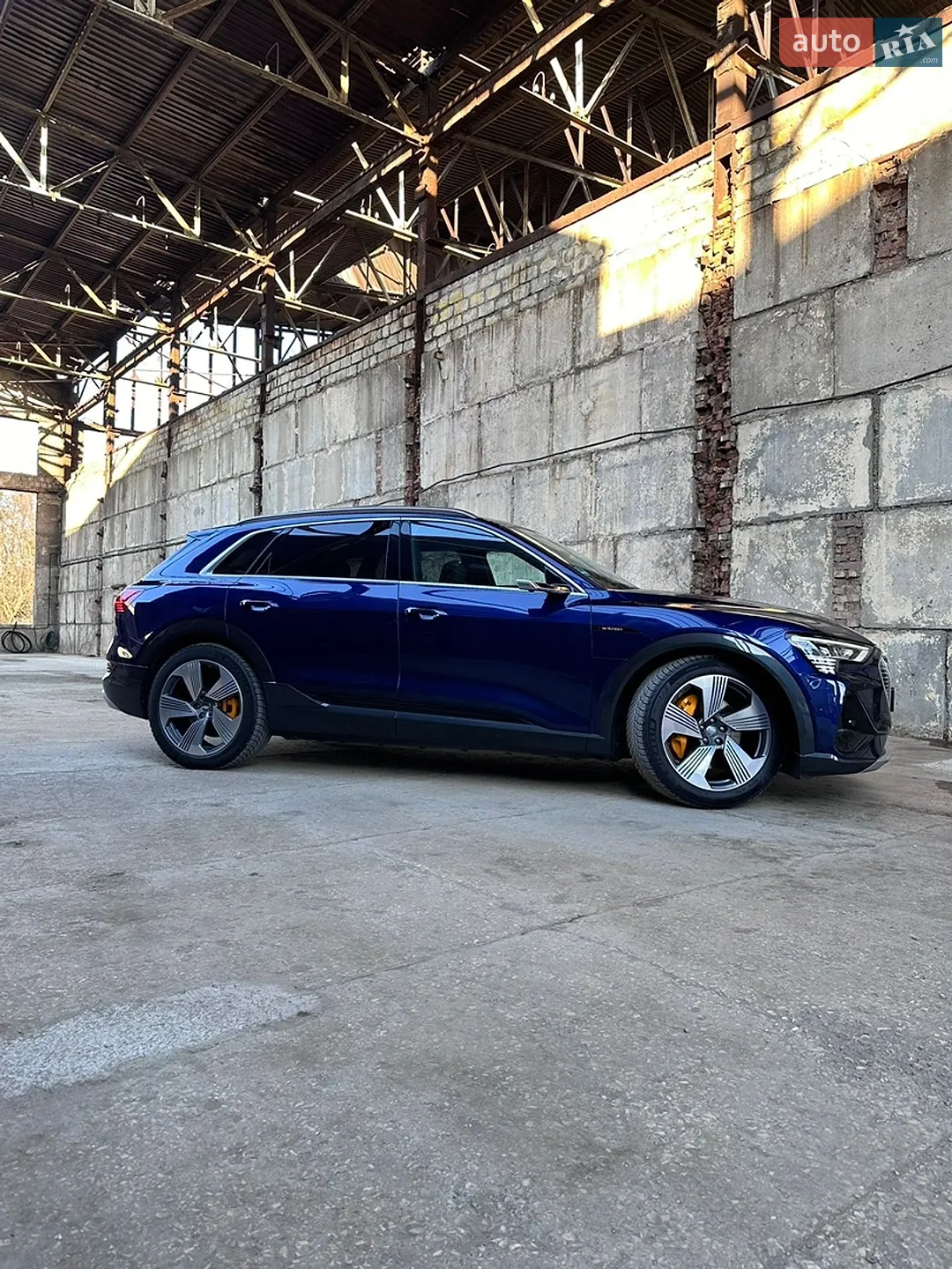 2020 Audi e-tron - мініатюра 4