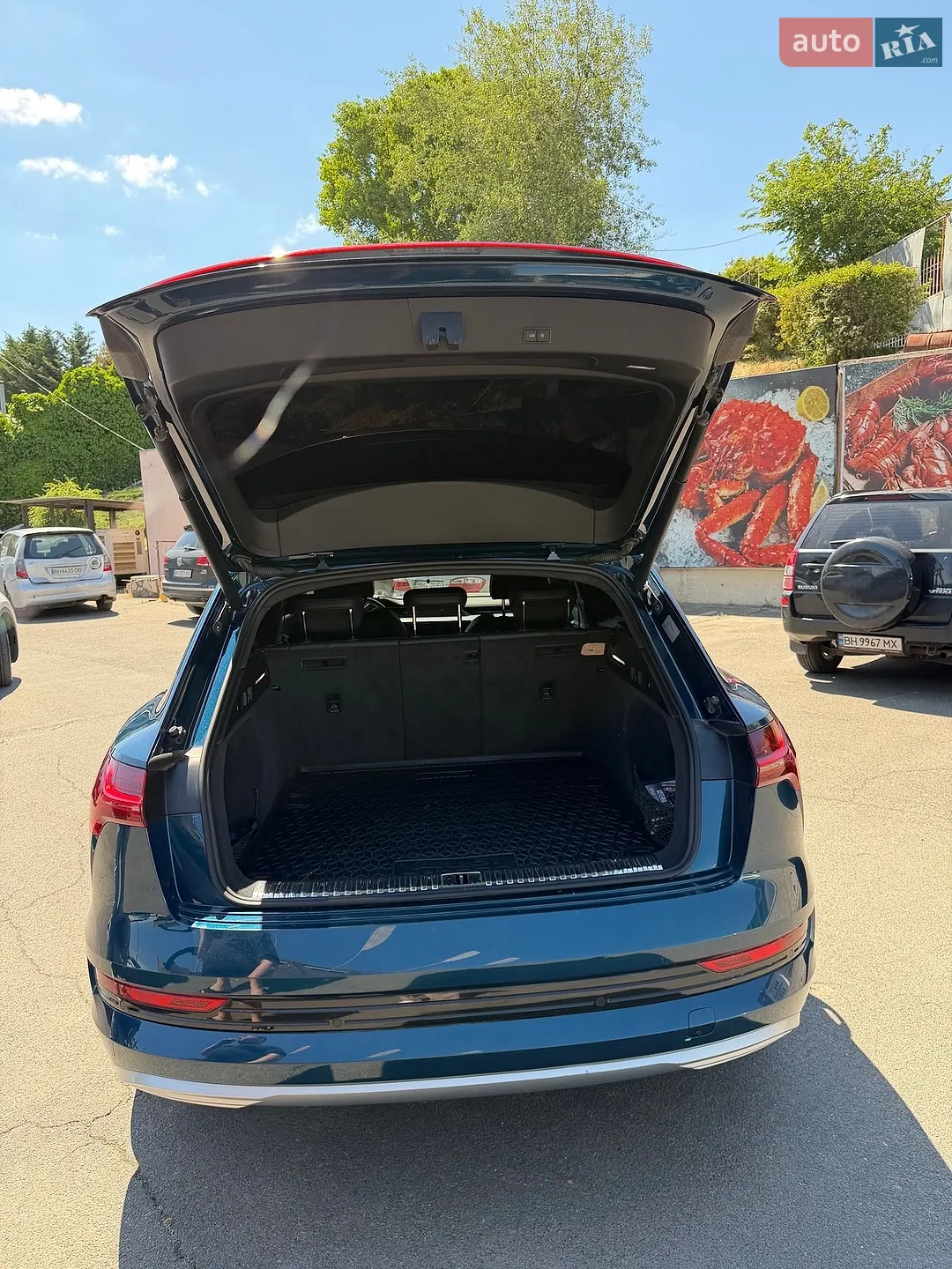 2019 Audi e-tron - мініатюра 8