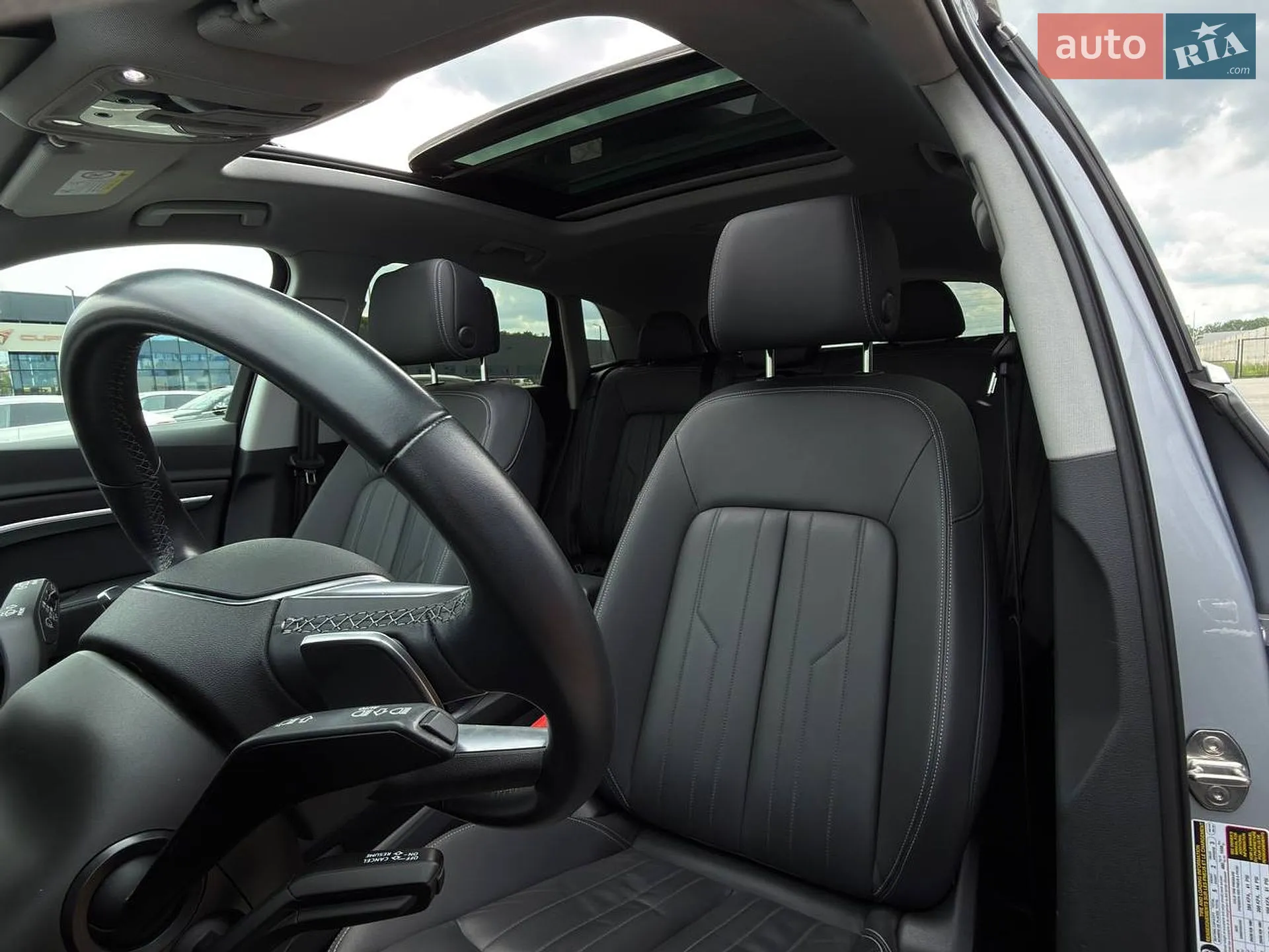 2022 Audi e-tron - мініатюра 13