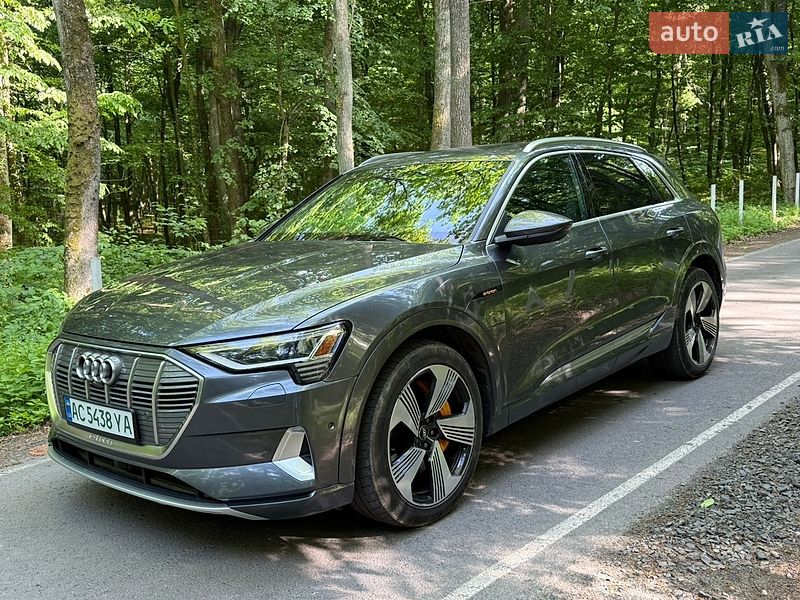 Внедорожник / Кроссовер Audi e-tron 2019 в Луцке