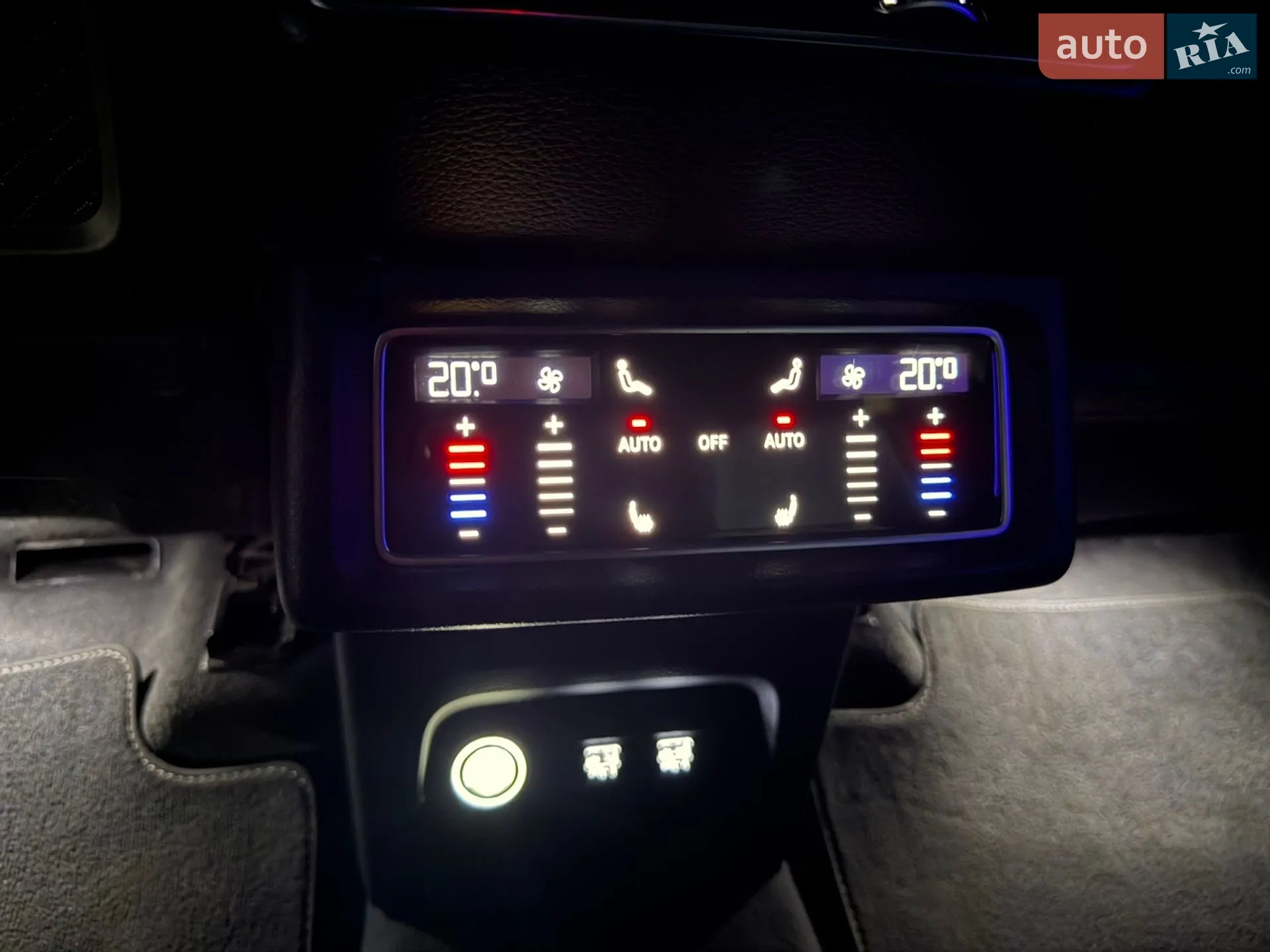 2019 Audi e-tron - мініатюра 11