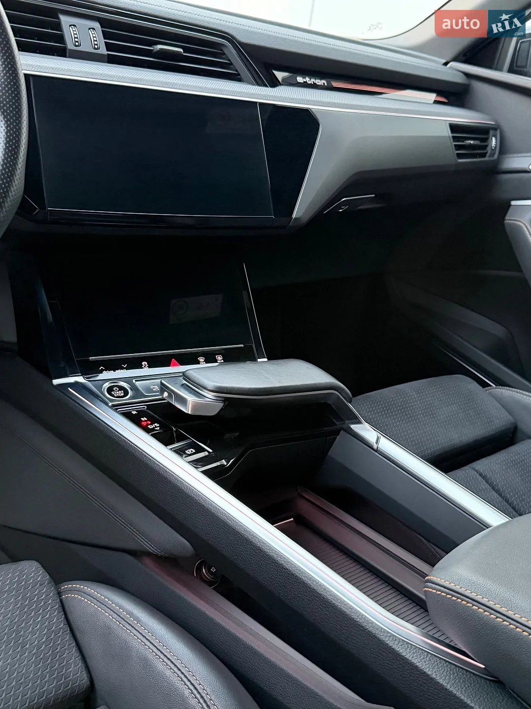 2022 Audi e-tron - мініатюра 43