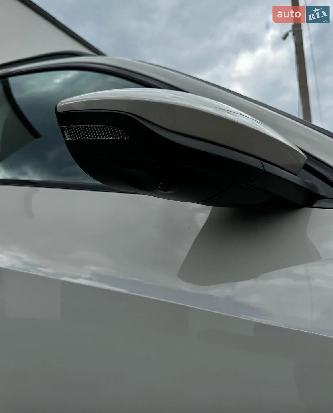 2020 Audi e-tron - мініатюра 11