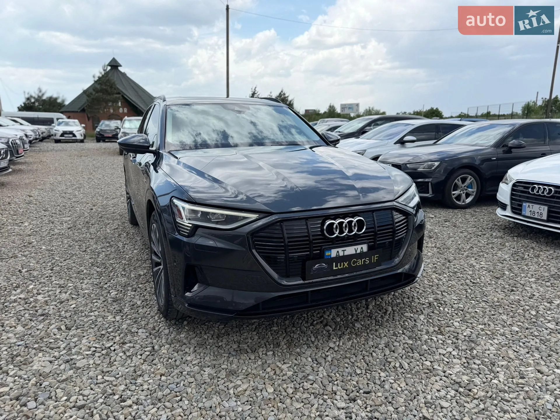2020 Audi e-tron - мініатюра 4