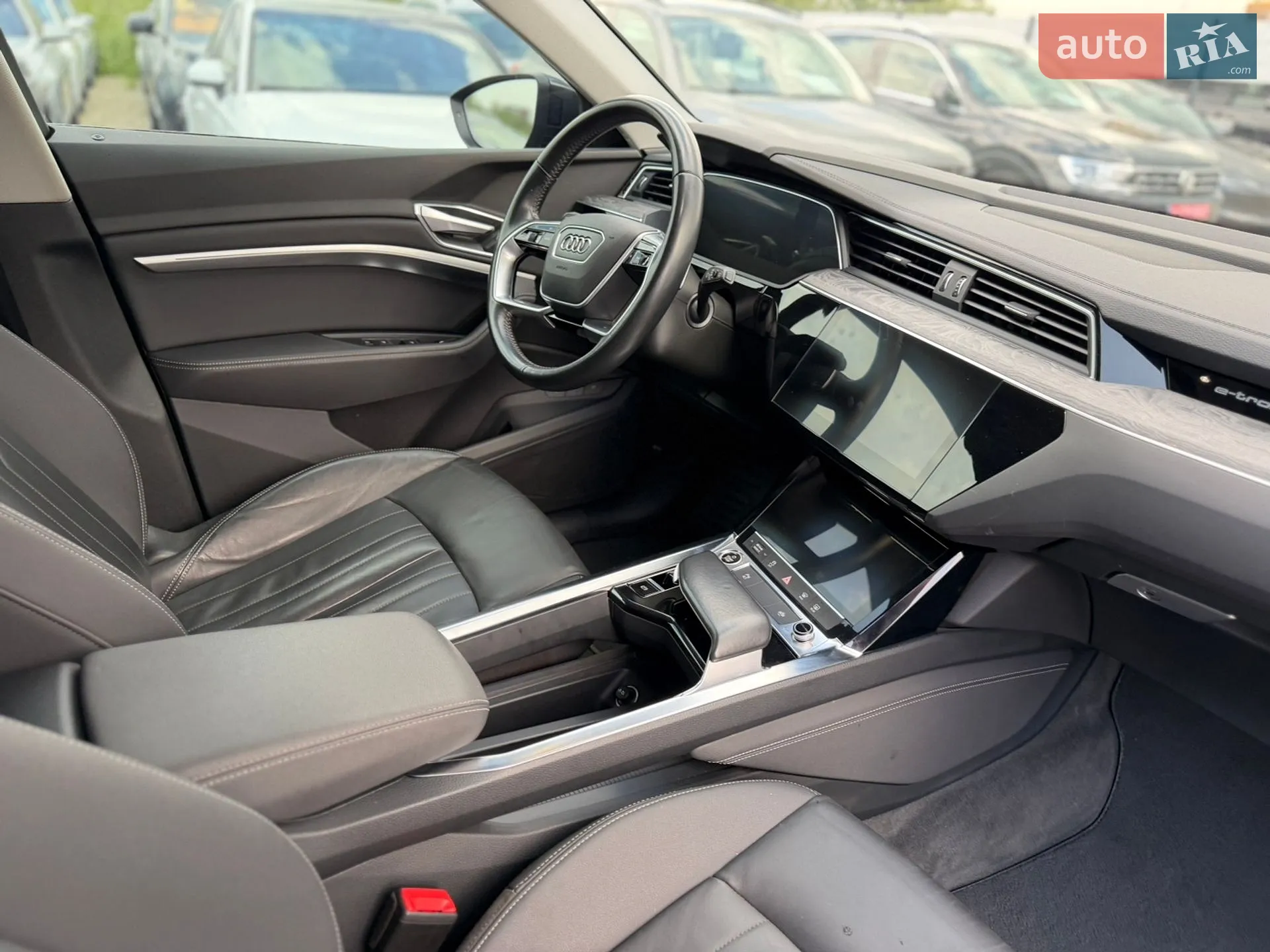 2020 Audi e-tron - мініатюра 33