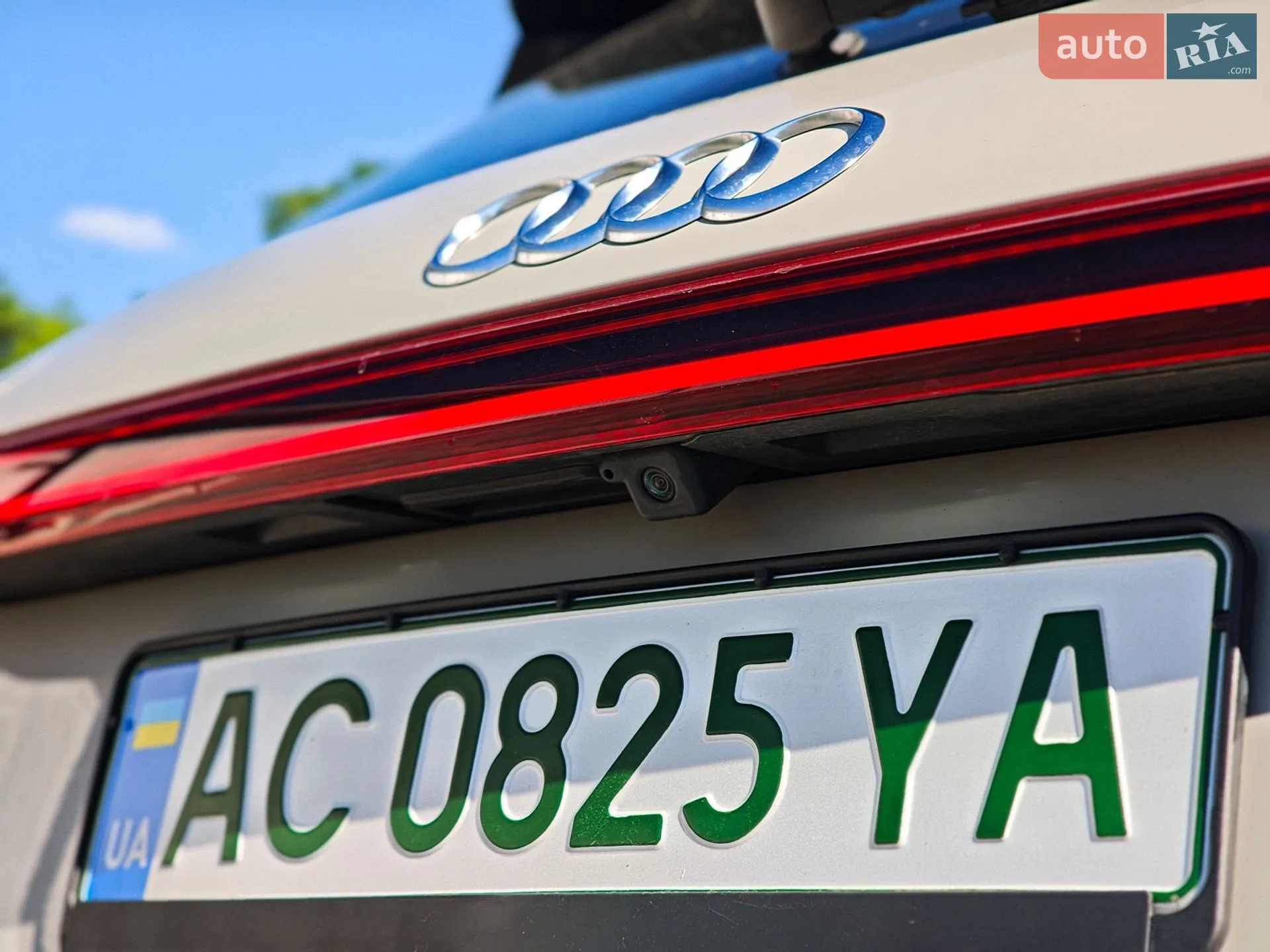 2021 Audi e-tron - мініатюра 12