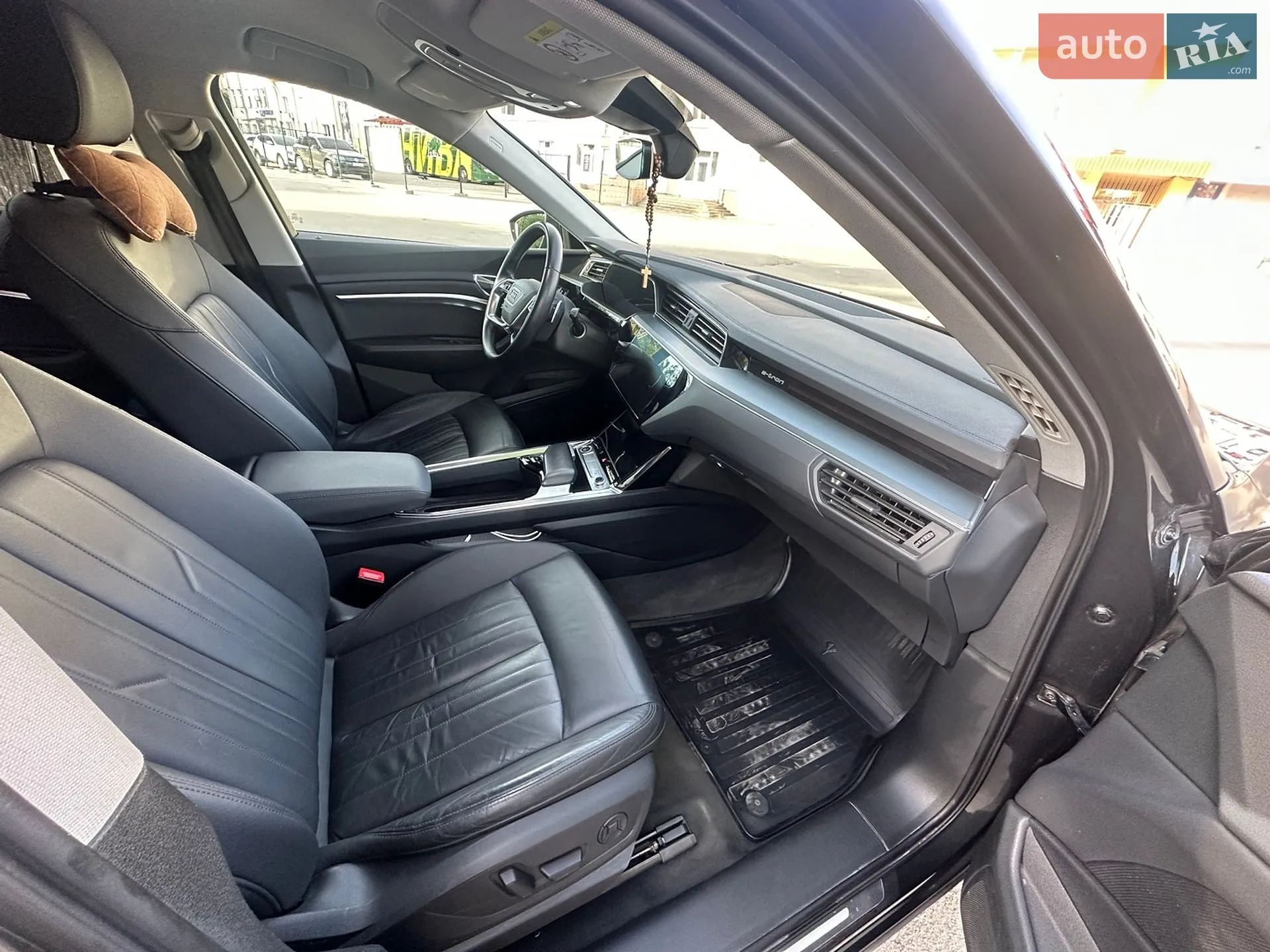 2021 Audi e-tron - мініатюра 10