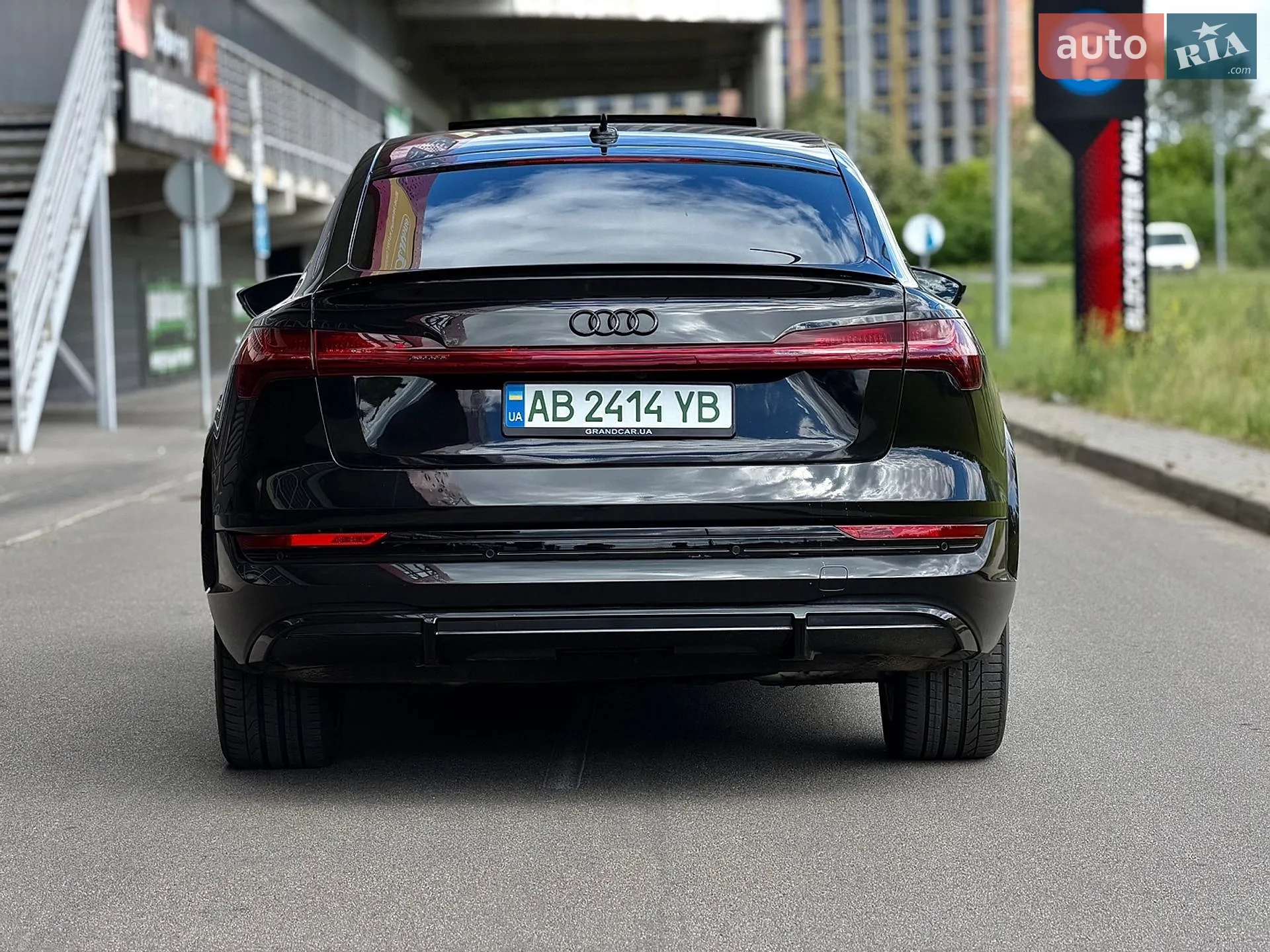 2023 Audi e-tron - мініатюра 8