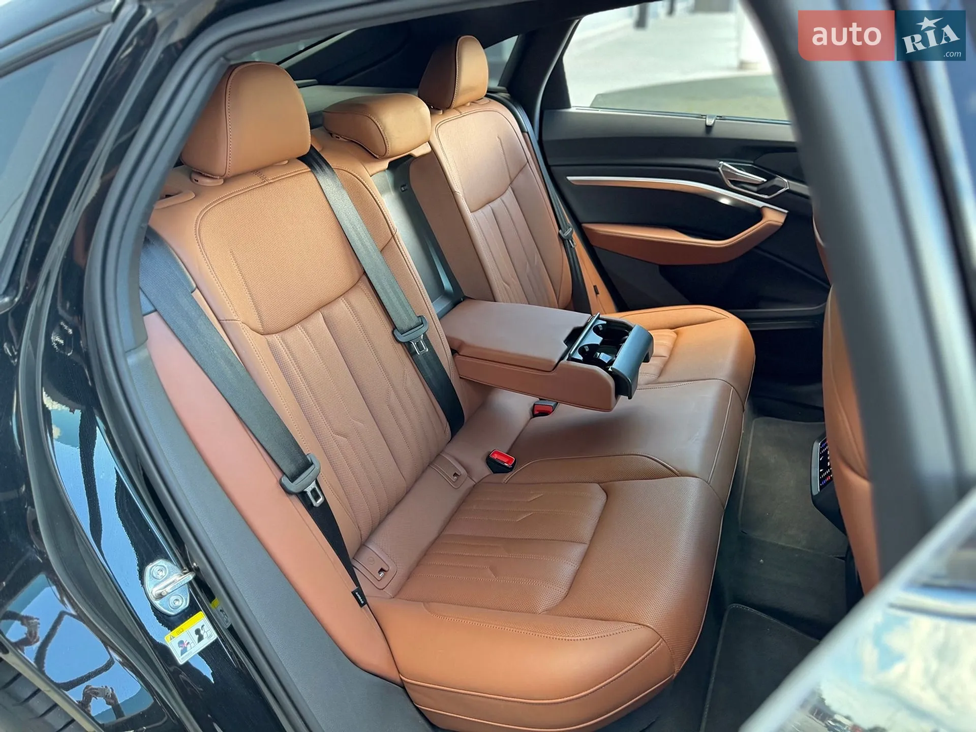 2023 Audi e-tron - мініатюра 16