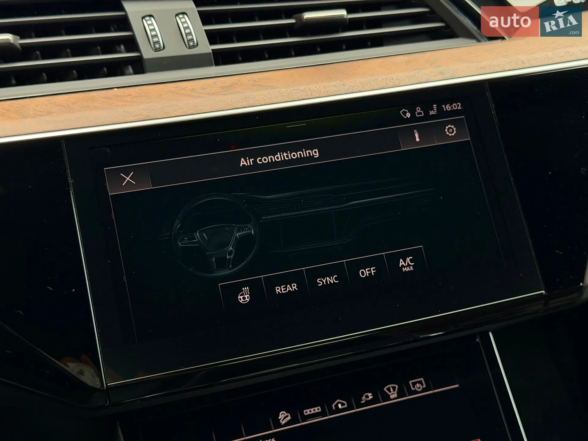 2023 Audi e-tron - мініатюра 30