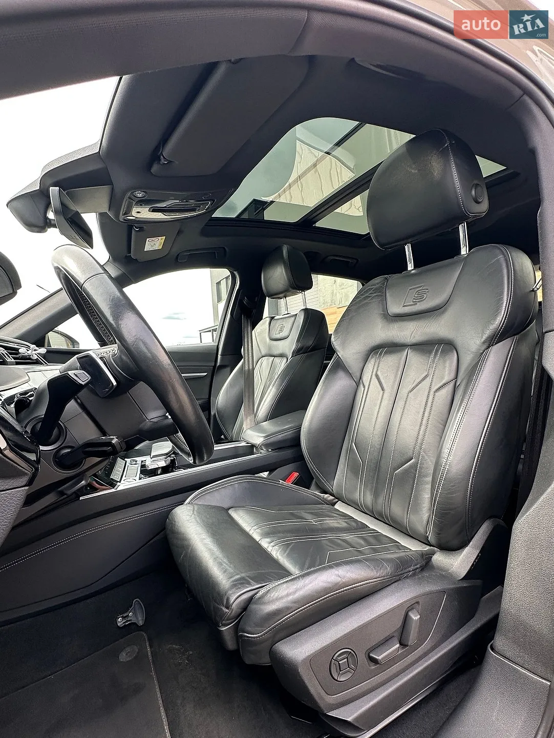 2020 Audi e-tron - мініатюра 38