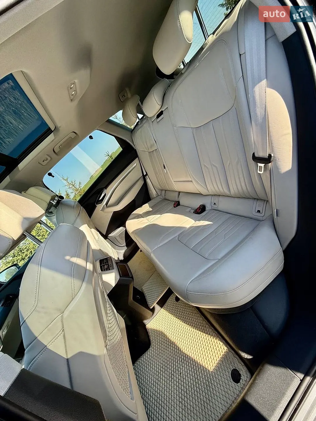 2019 Audi e-tron - мініатюра 10