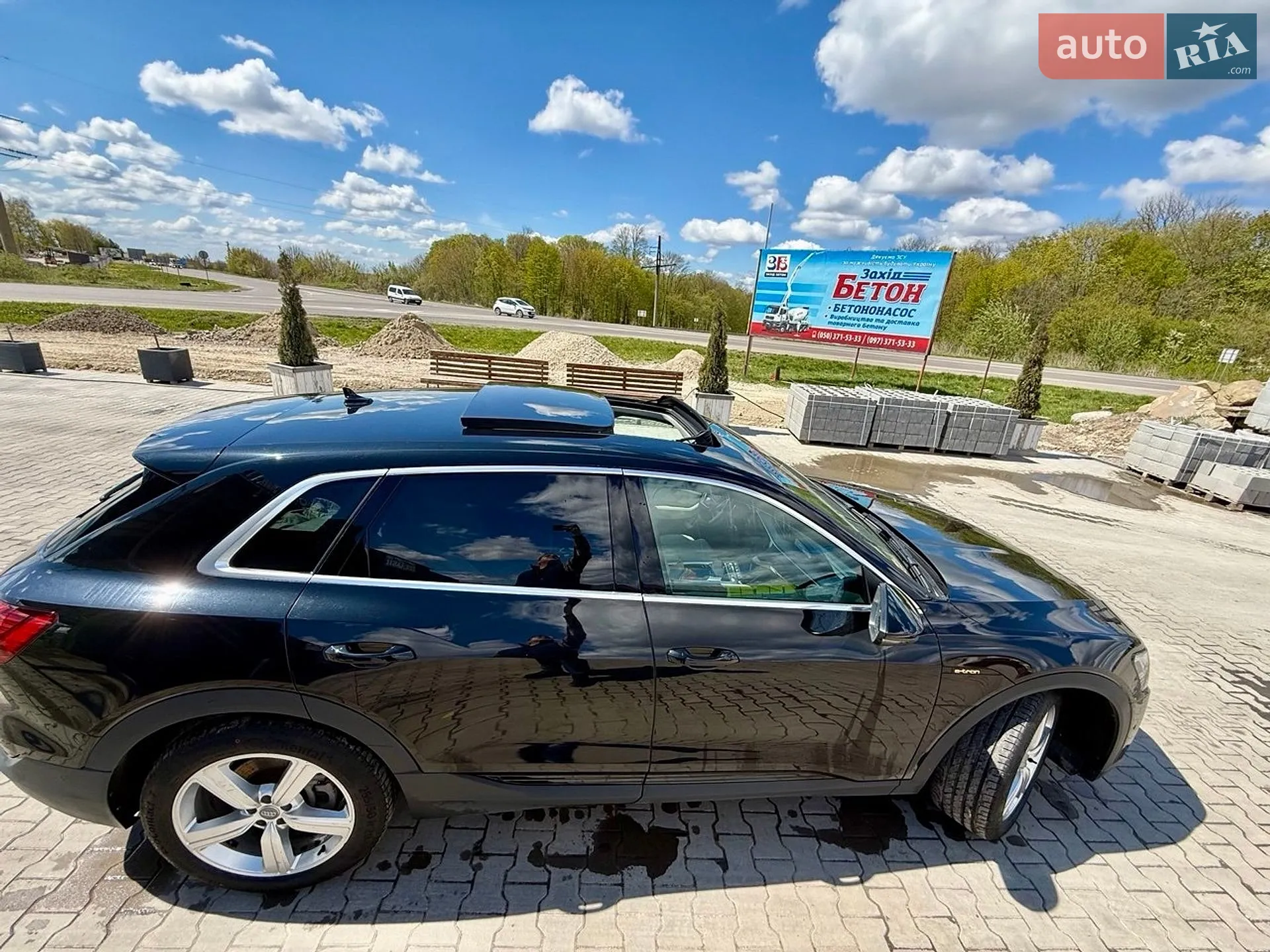 2019 Audi e-tron - мініатюра 35