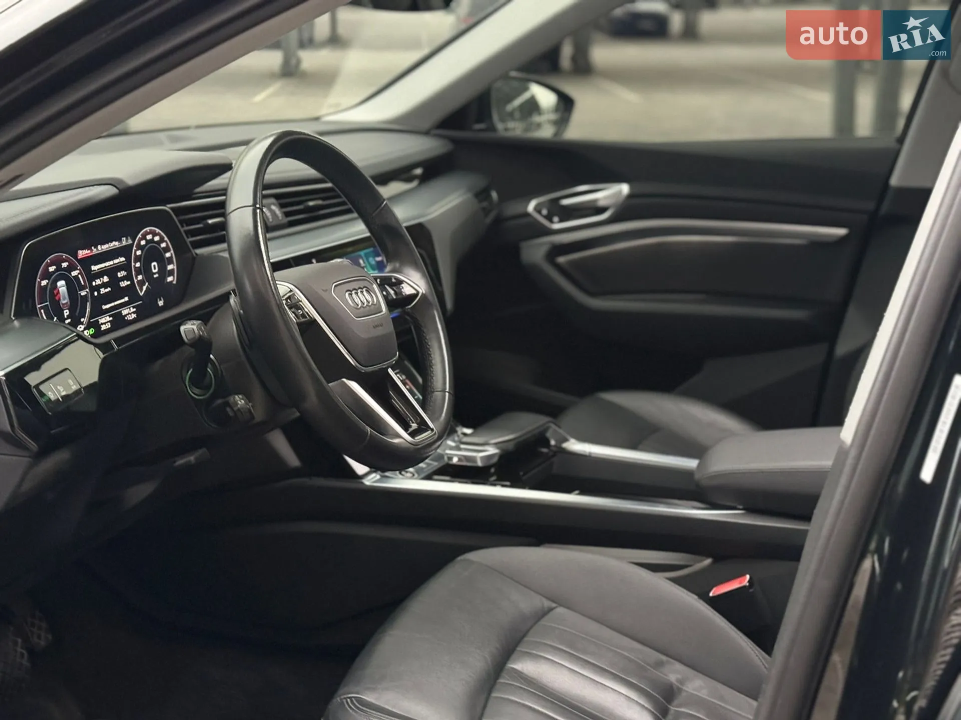 2022 Audi e-tron - мініатюра 29