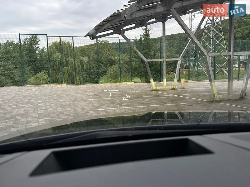 Audi e-tron 2022 VIN WAUZZZGE8NB031606 фото оголошення 40 з 68