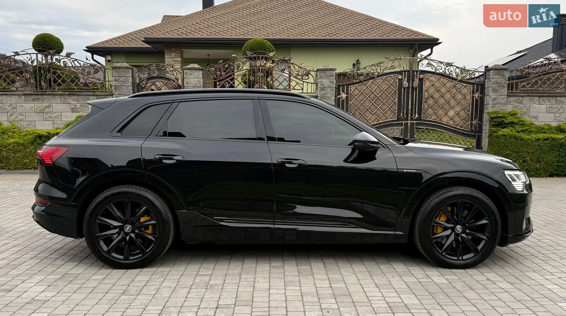 2019 Audi e-tron - мініатюра 26