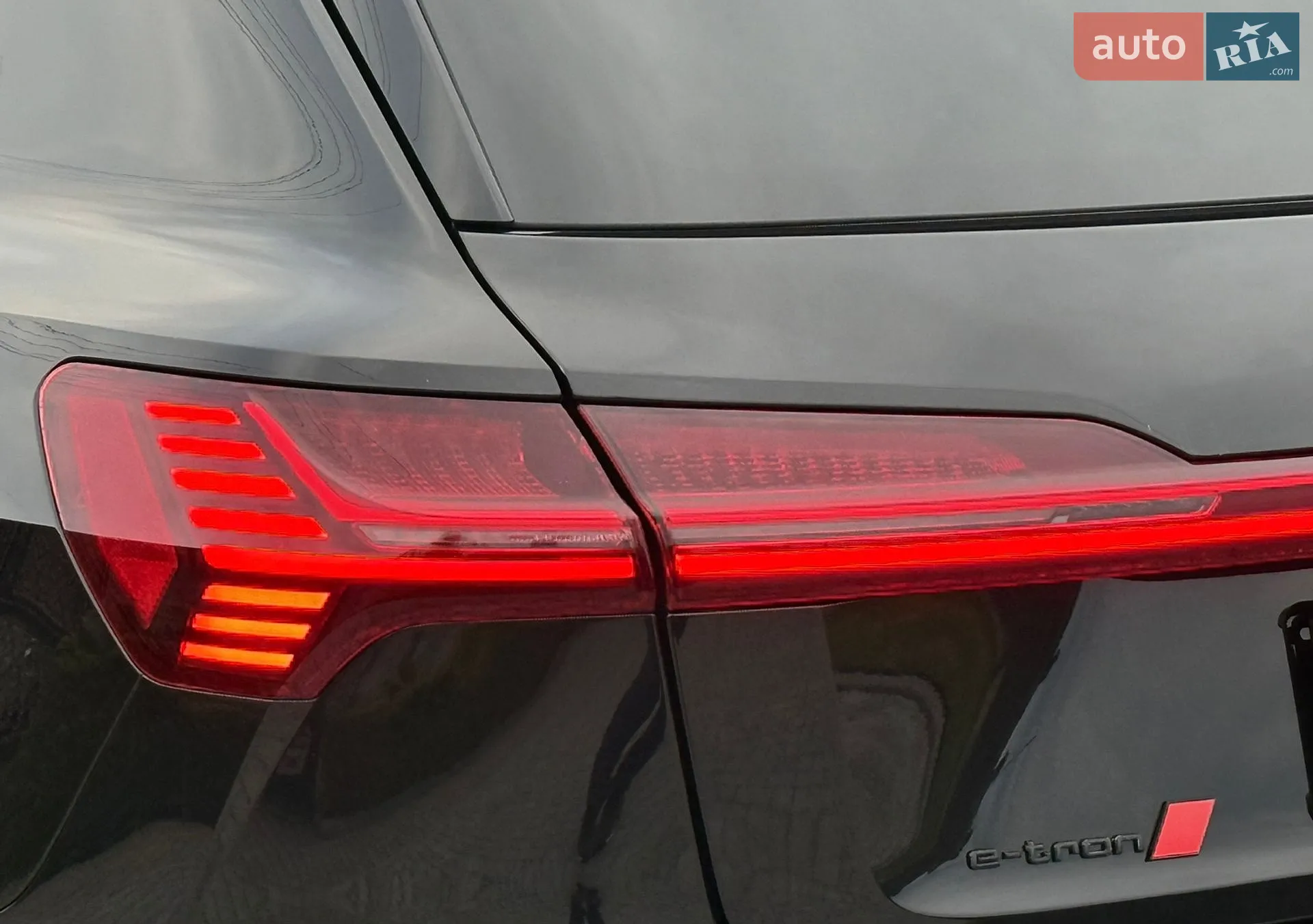 2019 Audi e-tron - мініатюра 31