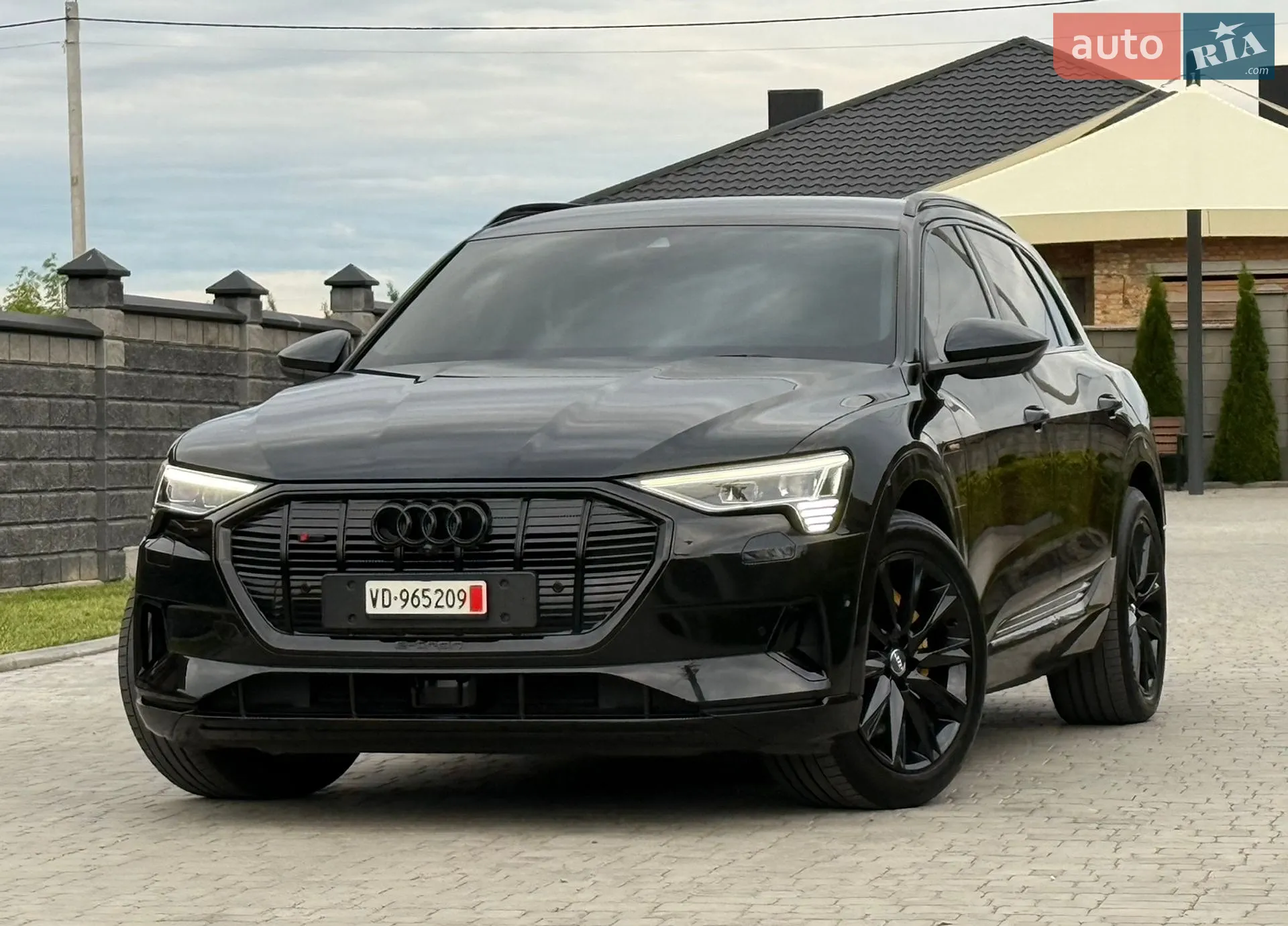 2019 Audi e-tron - мініатюра 88