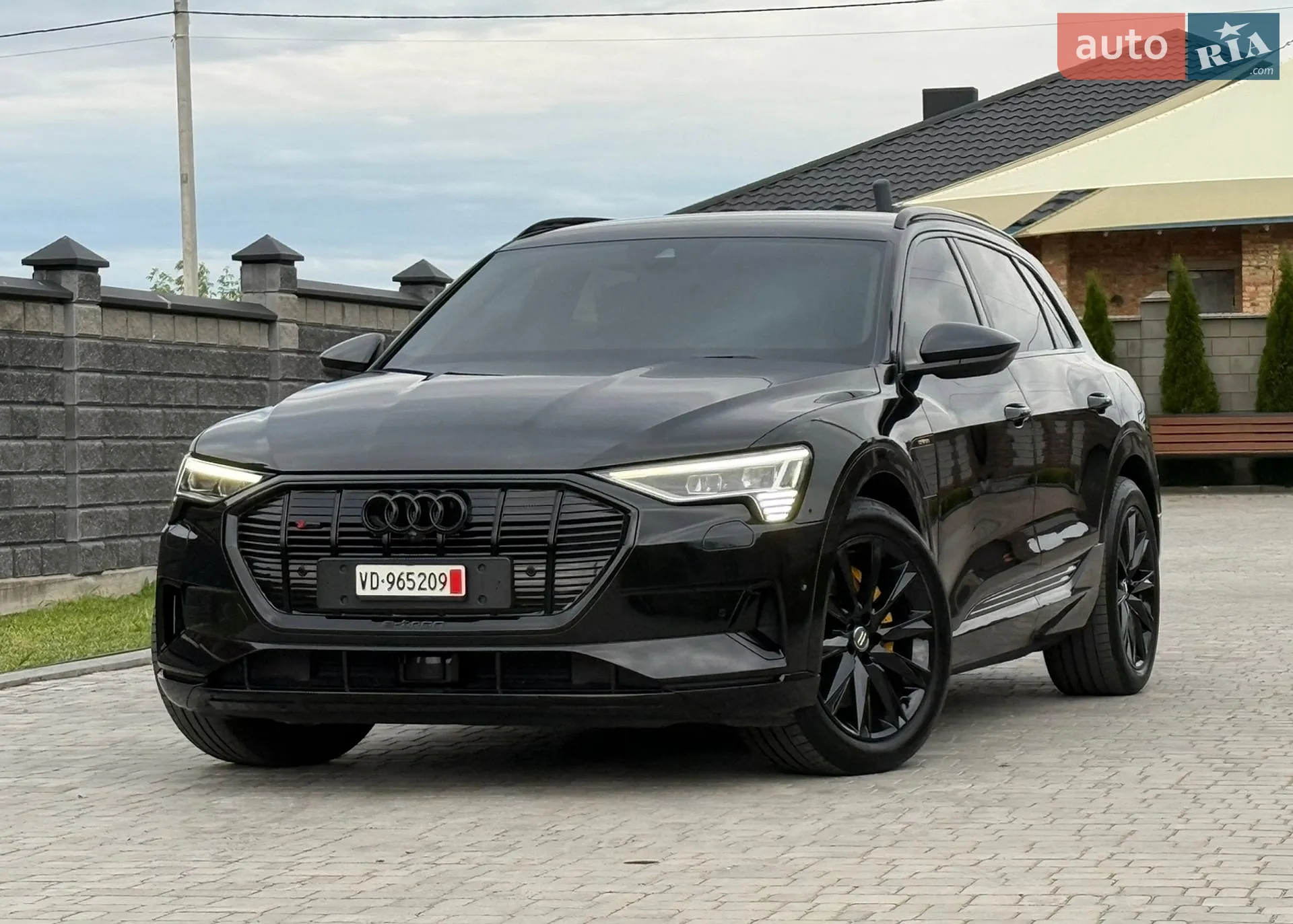 2019 Audi e-tron - мініатюра 92