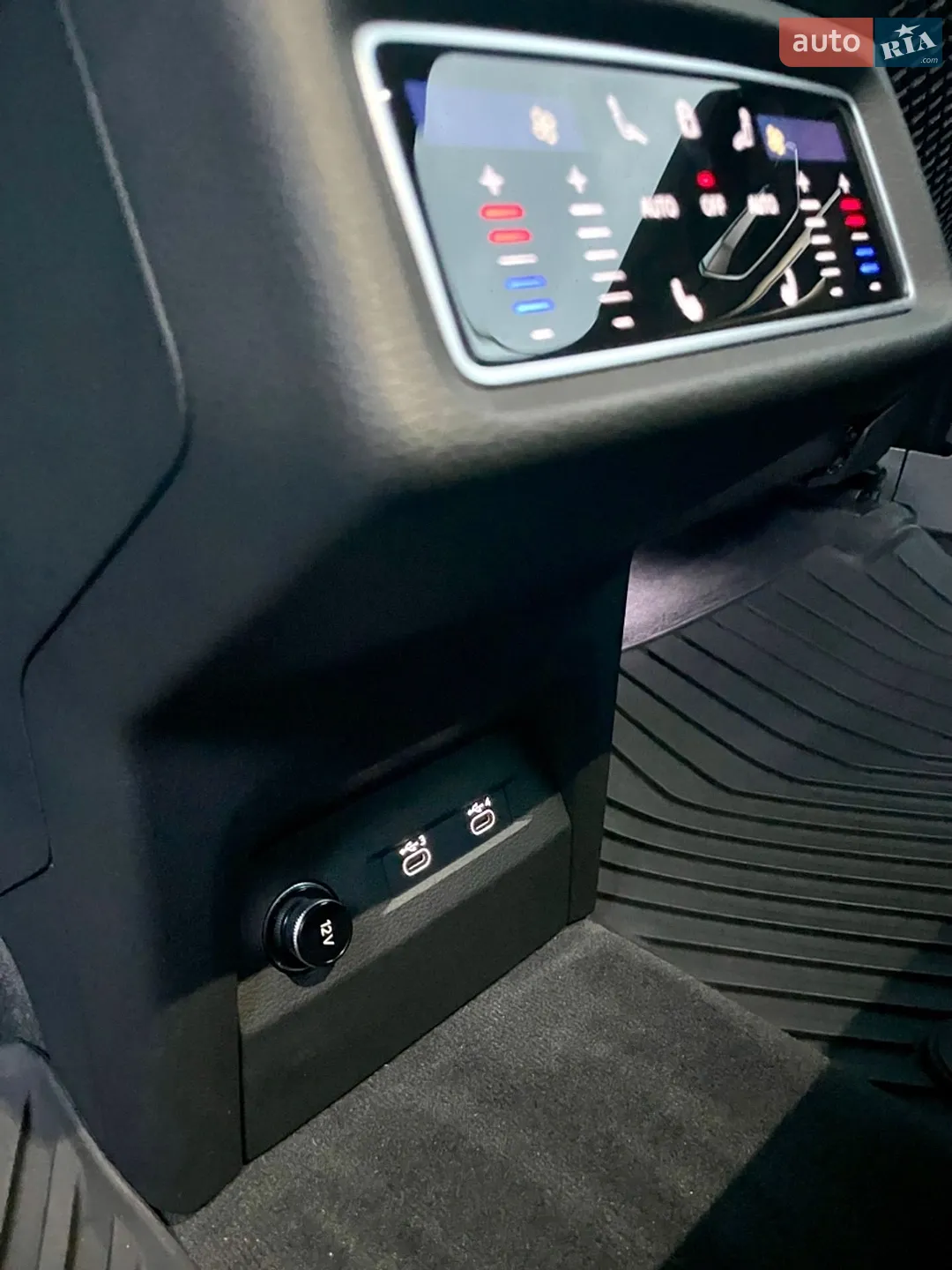 2020 Audi e-tron - мініатюра 11