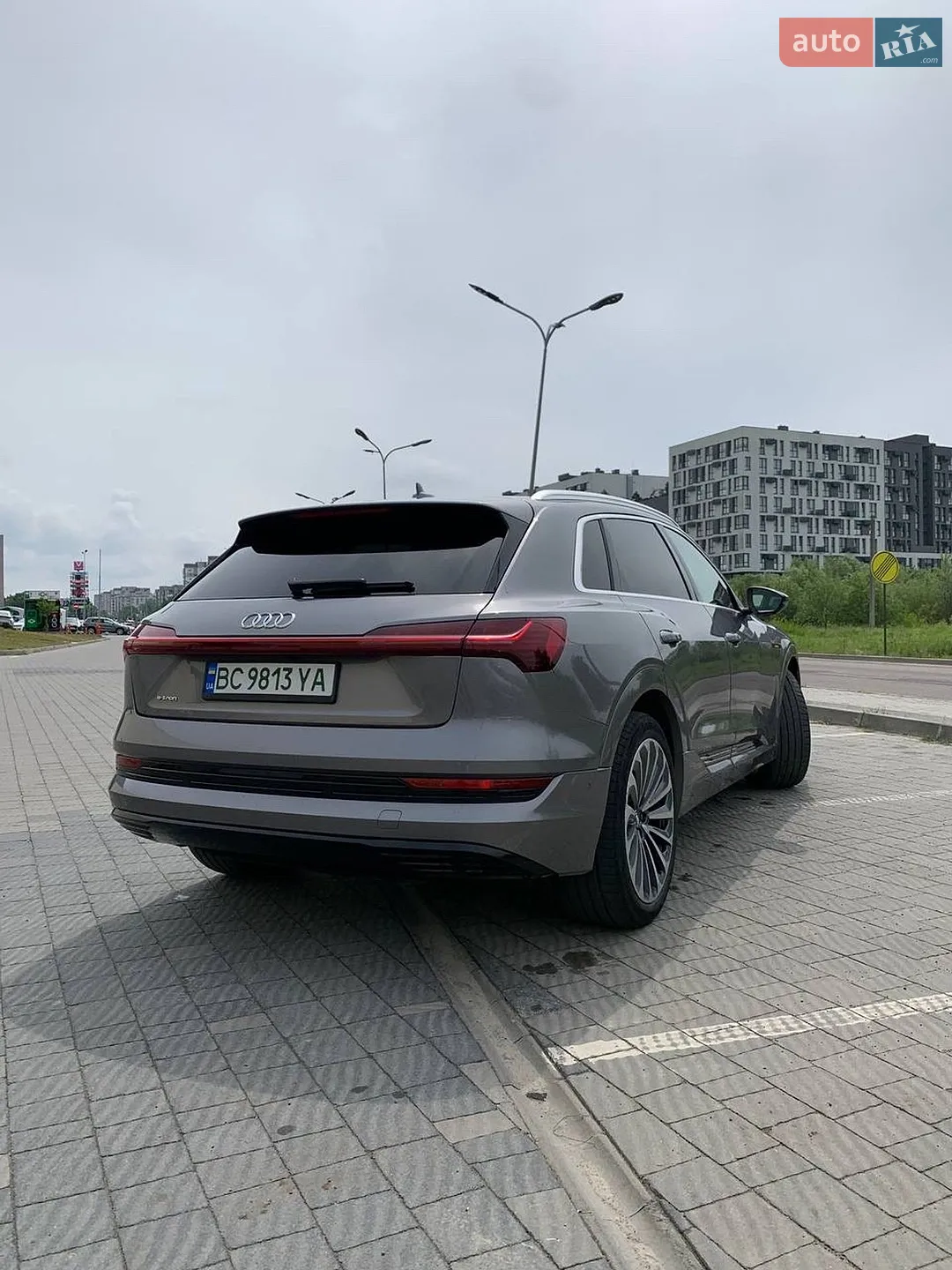 2019 Audi e-tron - мініатюра 8