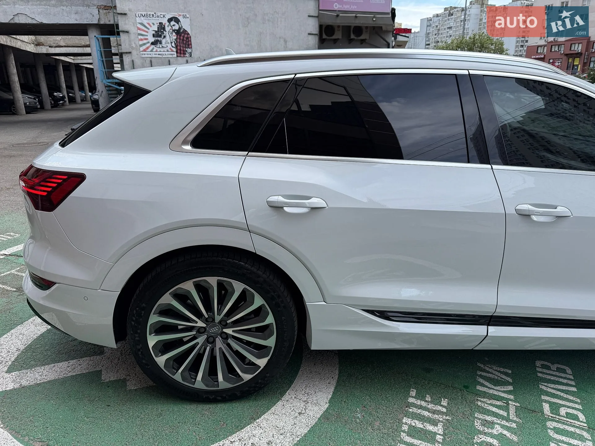 2019 Audi e-tron - мініатюра 6