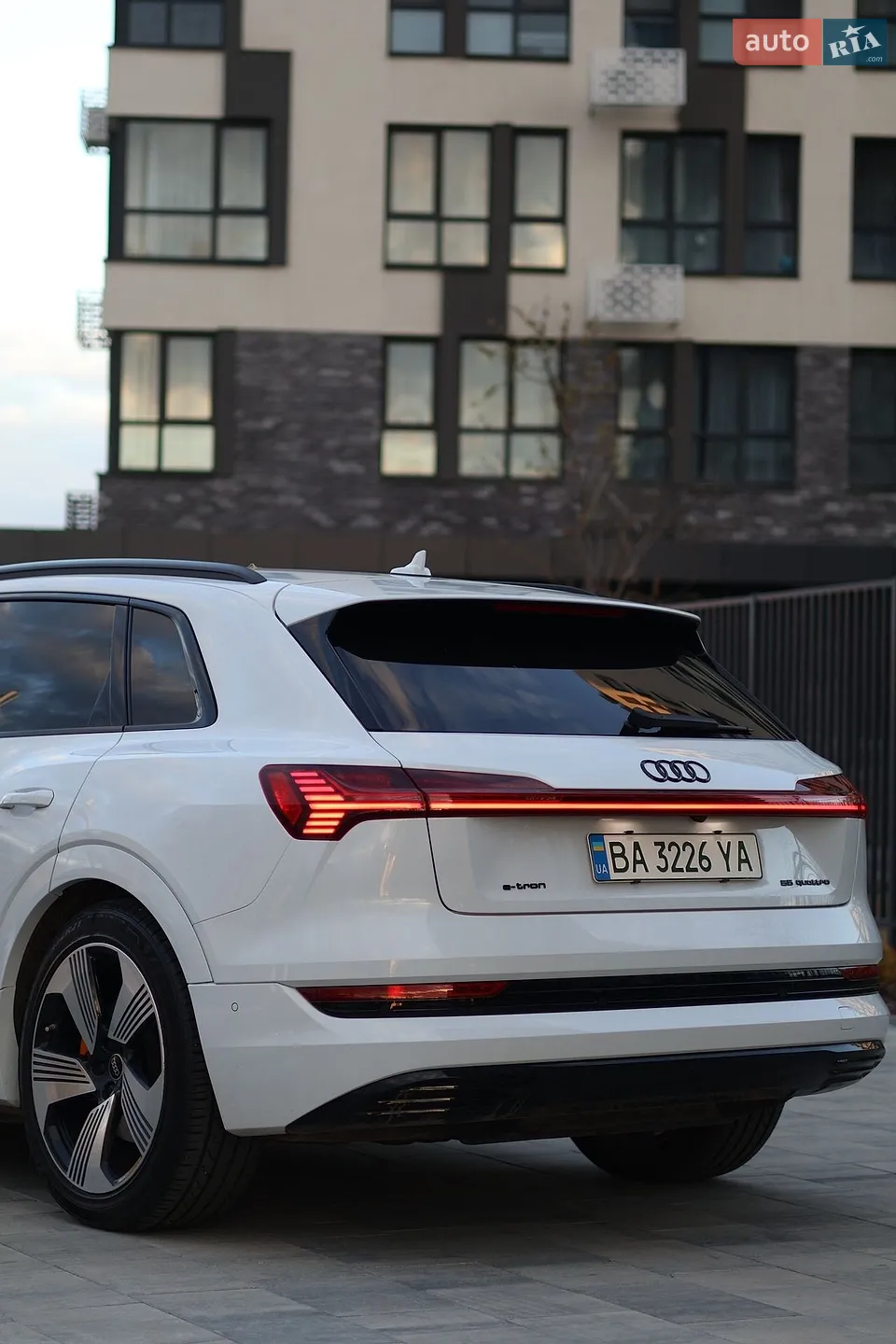 2021 Audi e-tron - мініатюра 5