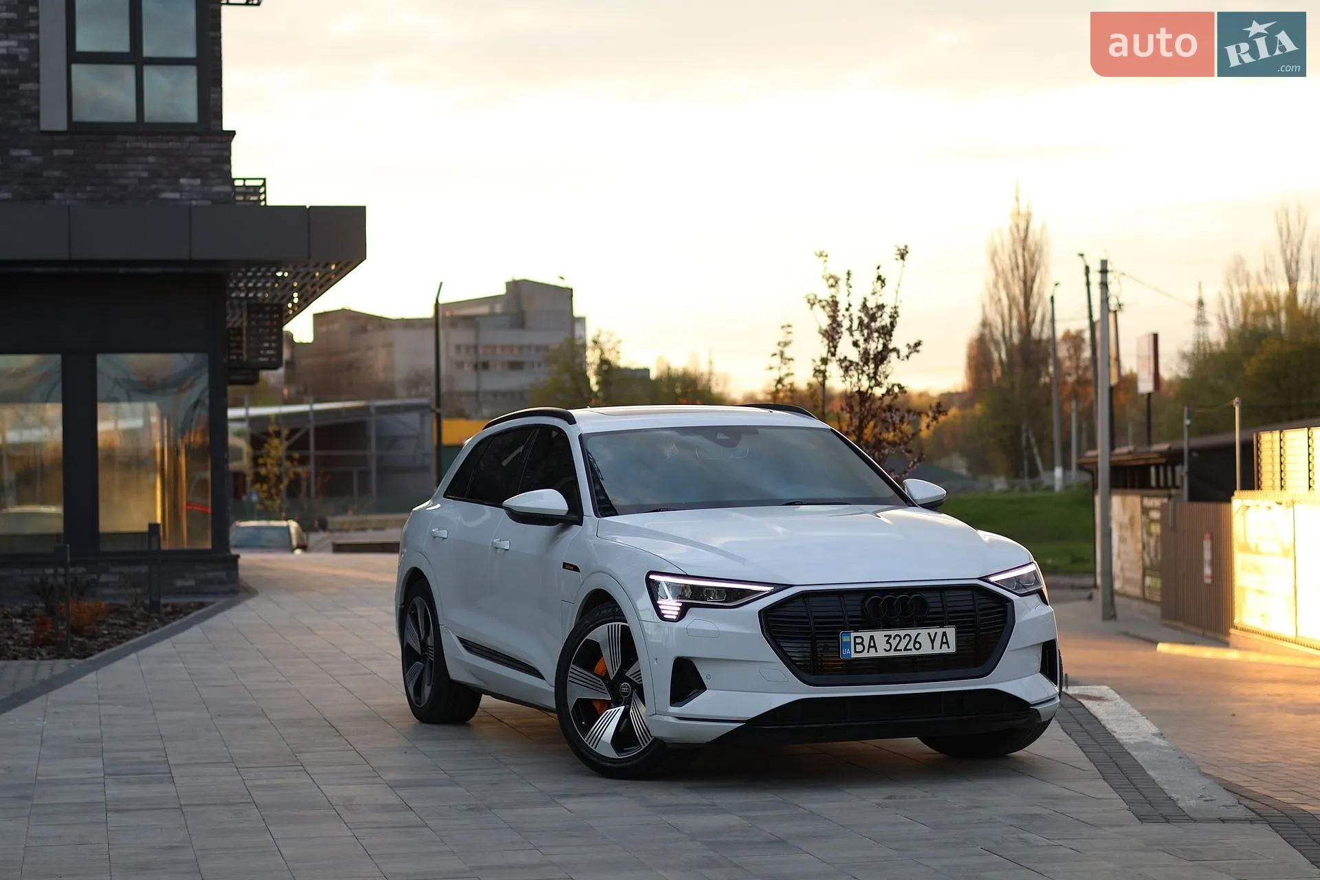 2021 Audi e-tron - мініатюра 15