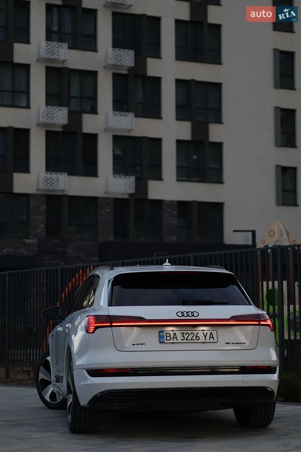 2021 Audi e-tron - мініатюра 27