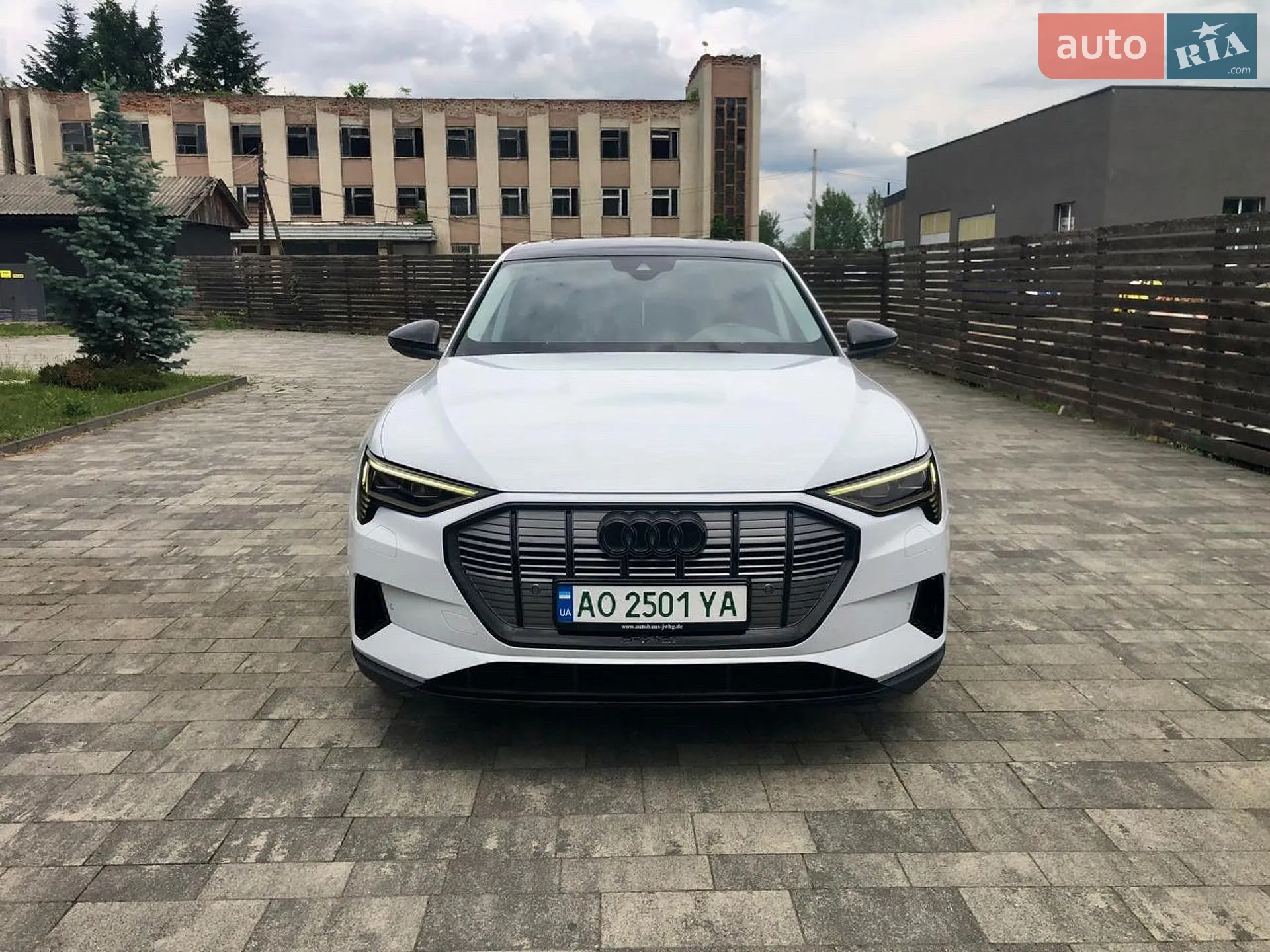 2019 Audi e-tron - мініатюра 39