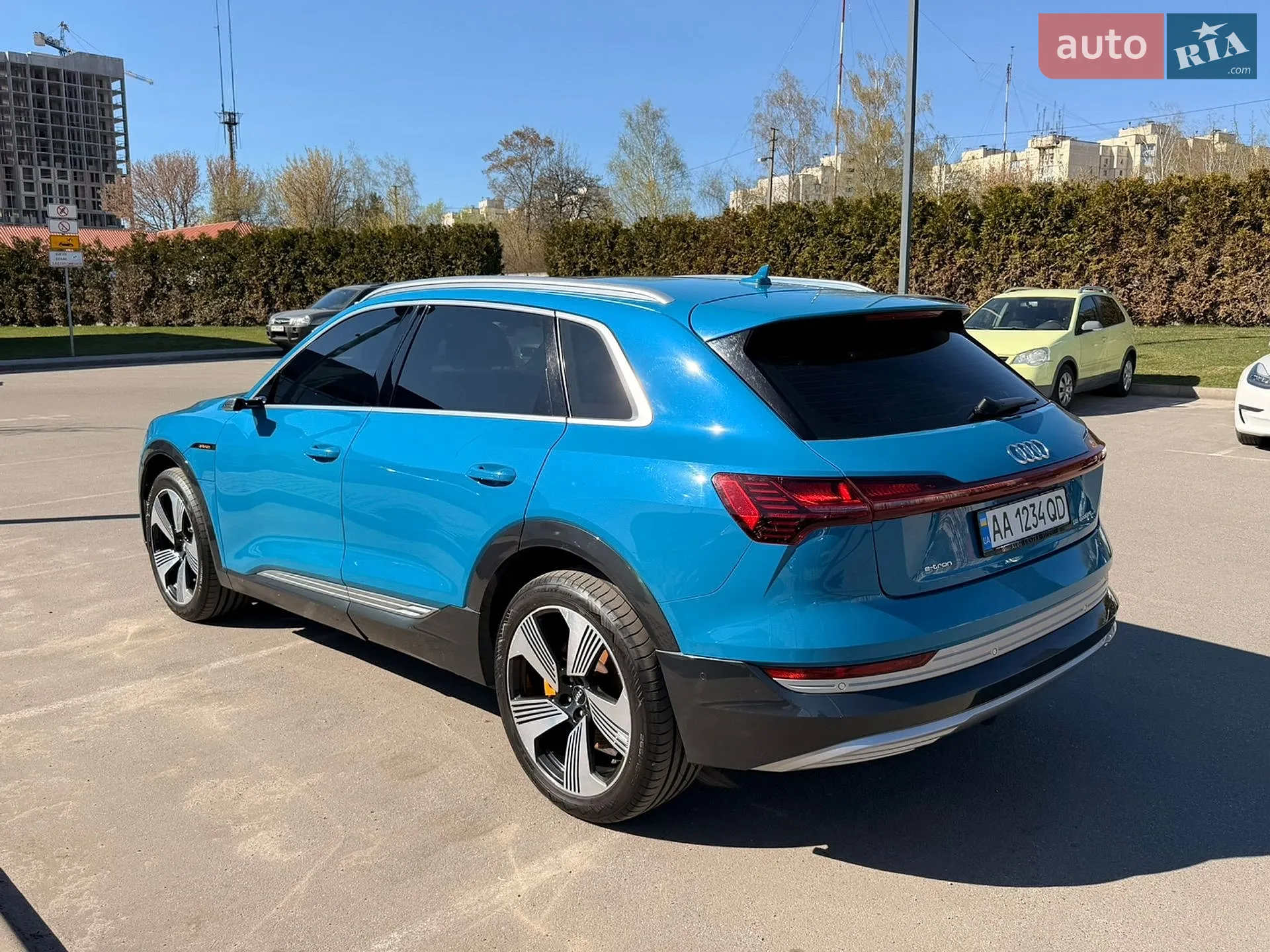 2019 Audi e-tron - мініатюра 8