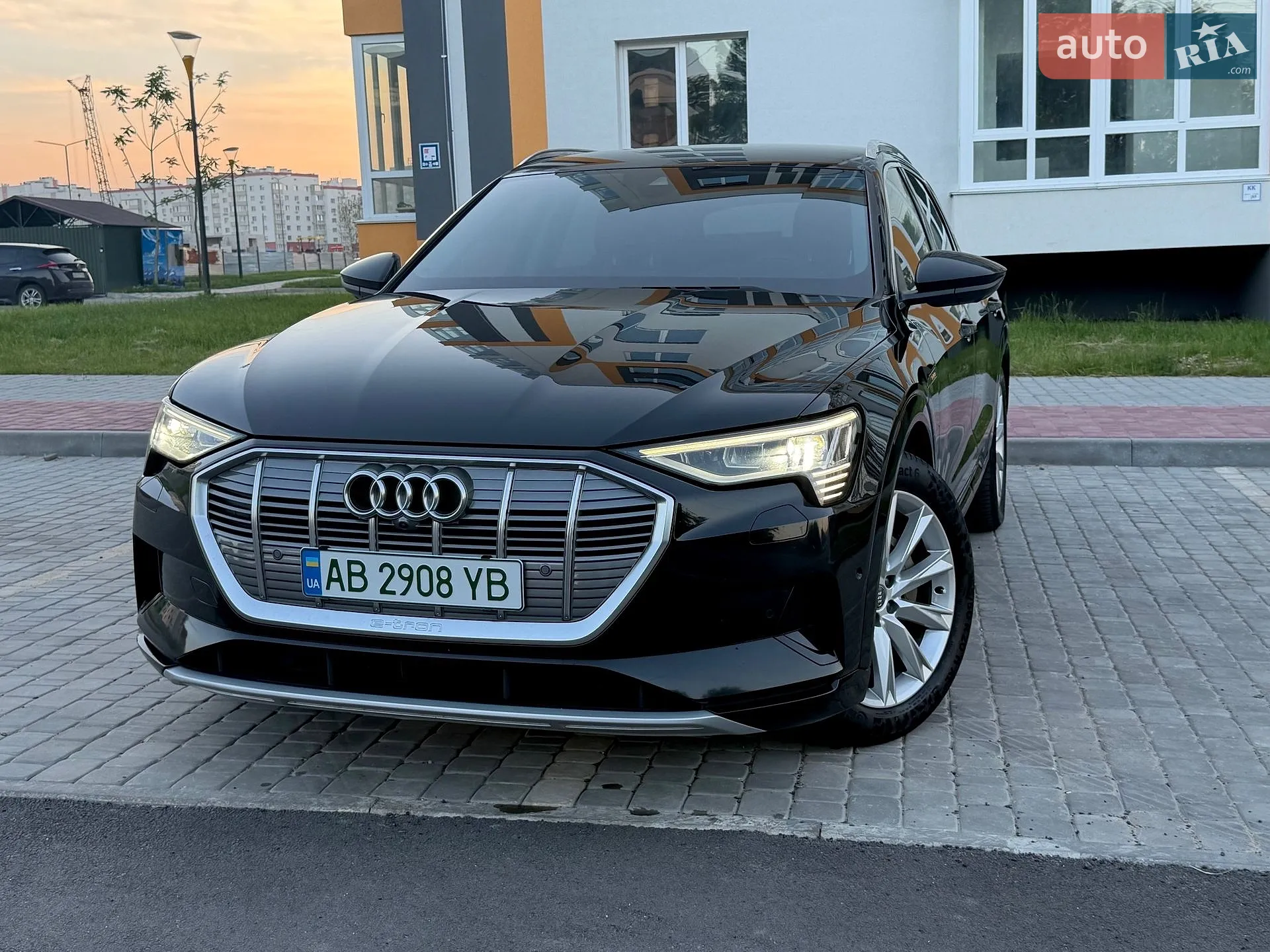 2019 Audi e-tron - мініатюра 24