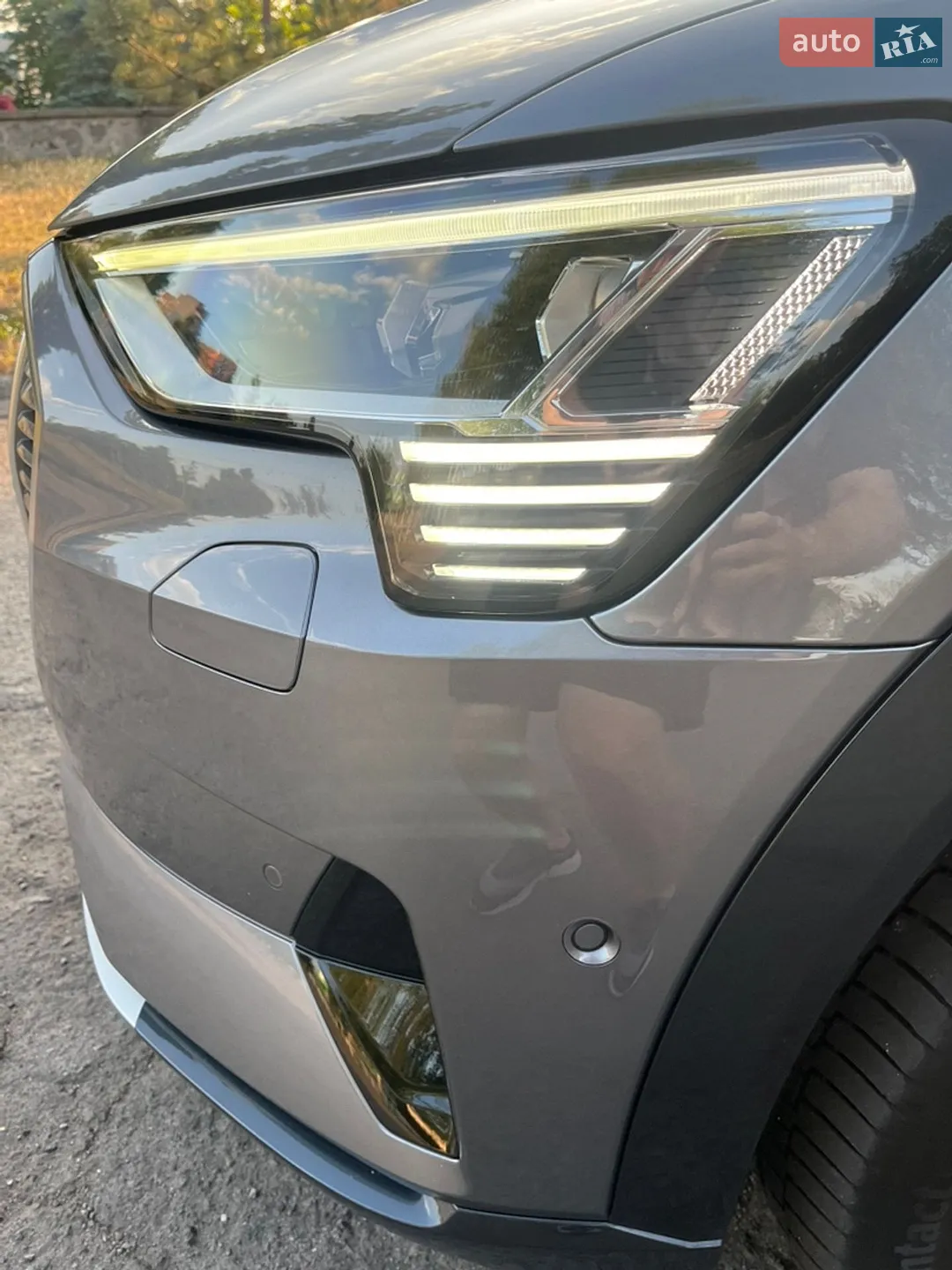 2019 Audi e-tron - мініатюра 11