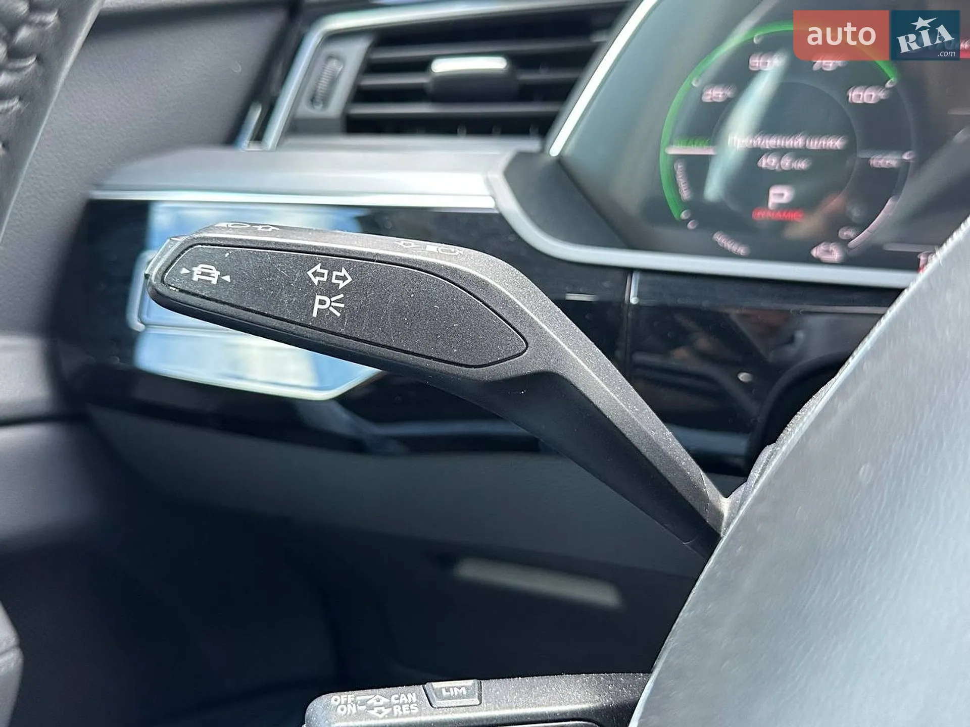 2019 Audi e-tron - мініатюра 20