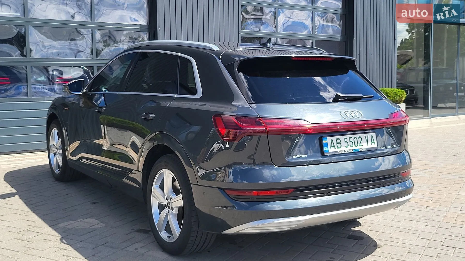 2021 Audi e-tron - мініатюра 7