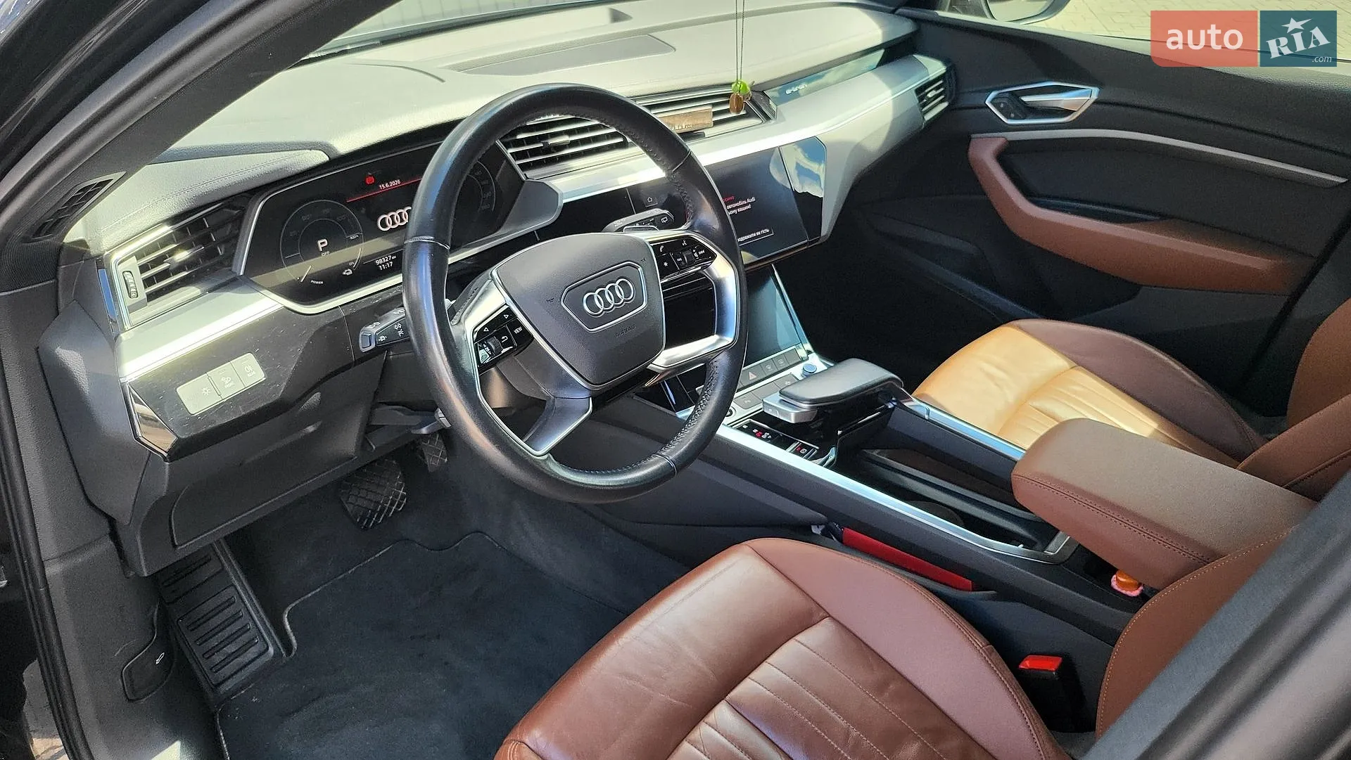 2021 Audi e-tron - мініатюра 19