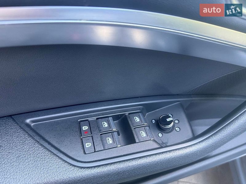 Внедорожник / Кроссовер Audi e-tron 2020 в Чернигове