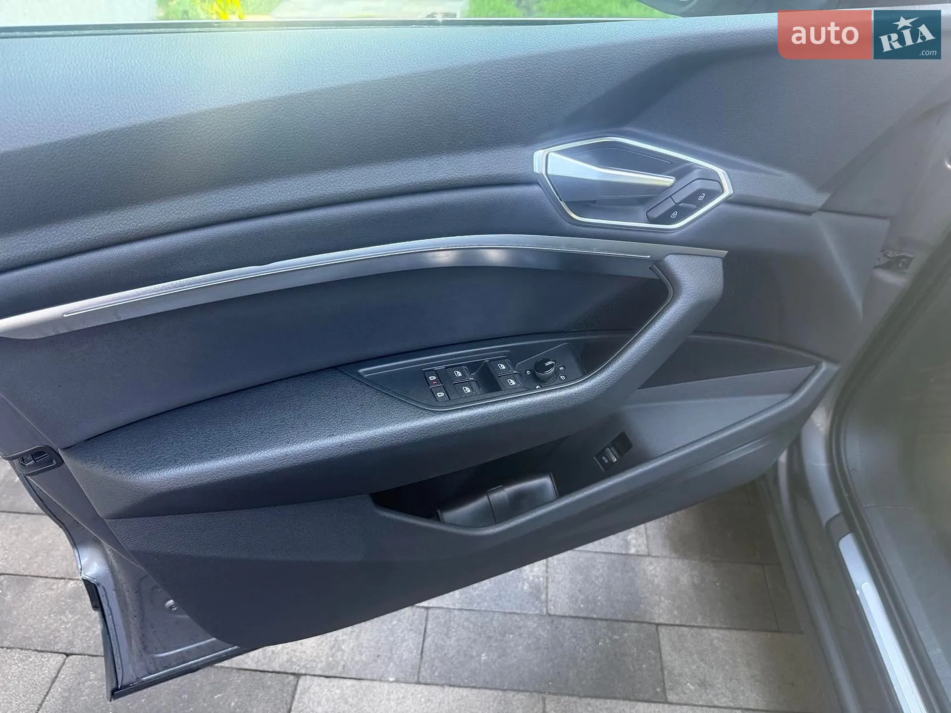2020 Audi e-tron - мініатюра 56