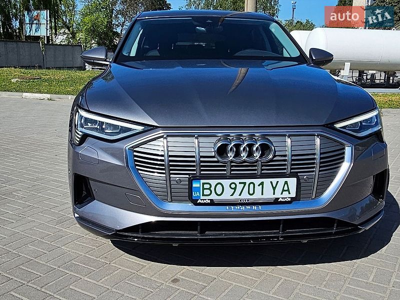 Позашляховик / Кросовер Audi e-tron 2020 в Тернополі