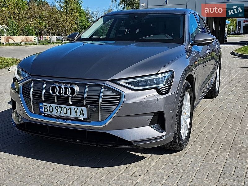 Позашляховик / Кросовер Audi e-tron 2020 в Тернополі