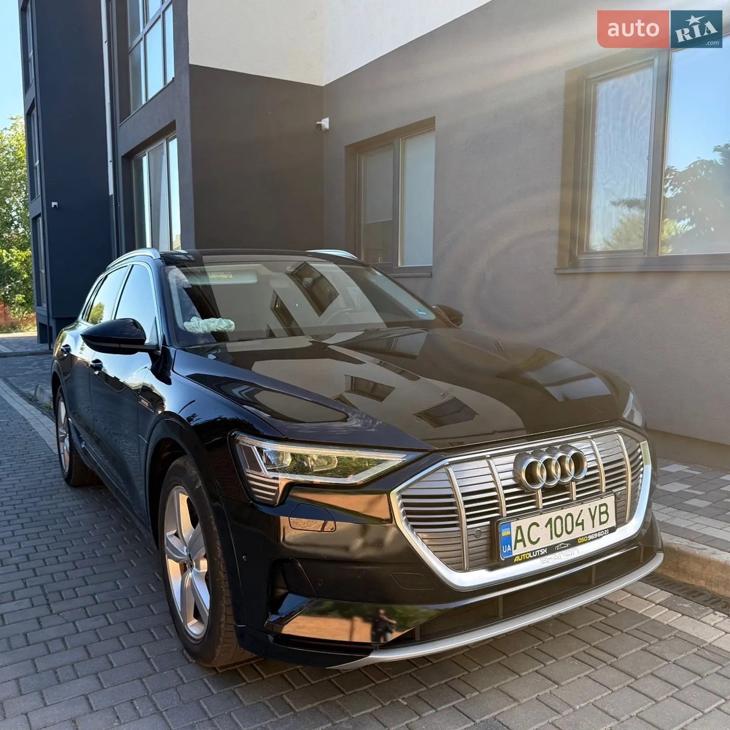 2020 Audi e-tron - мініатюра 3
